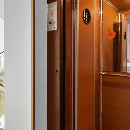 בוקרשט Mysa Modern Studio * Near Cismigiu Park * Netflix מראה חיצוני תמונה
